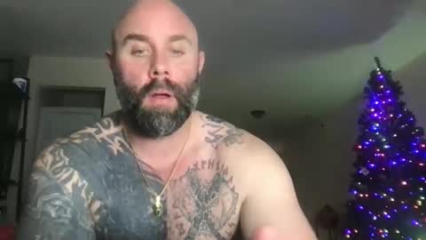 Snapshot of alesterwhite chatting on December 2025 02:28:01 AM alesterwhite online show from December 2025 02:28:01 AM