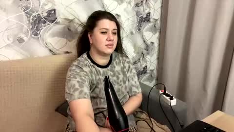 Aletta Oushen online show from January 2025 01:49:01 PM