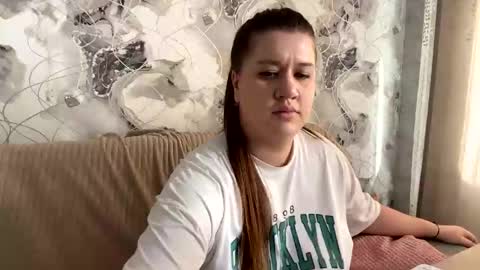 Aletta Oushen online show from February 2025 09:22:02 AM