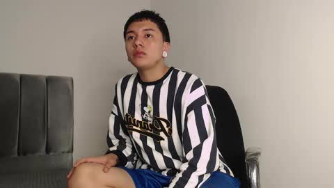 Owen online show from November 2025 02:36:01 AM