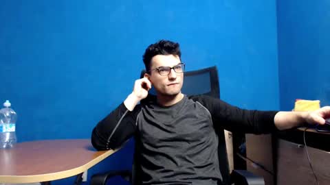 Alex online show from December 2024 03:26:01 AM