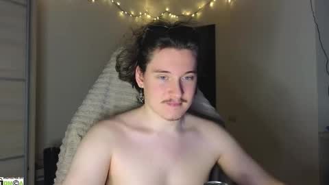 FAVORITE online show from September 2025 04:03:01 AM