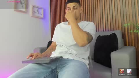 alex online show from April 2026 12:00:02 PM