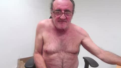 Snapshot of alex_fetishplayer chatting on January 2025 04:04:01 PM Alex online show from January 2025 04:04:01 PM