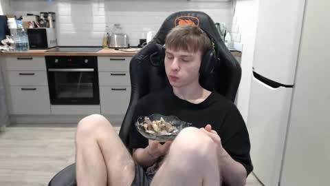 Alex online show from February 2025 07:41:02 PM