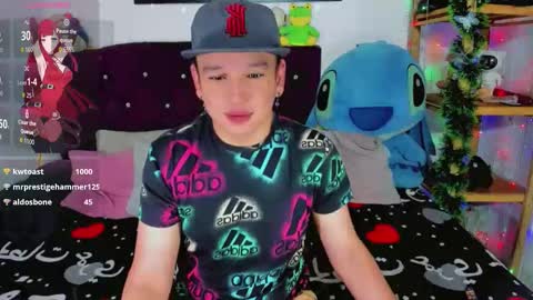 alex_hot2323 online show from April 2026 05:10:01 PM