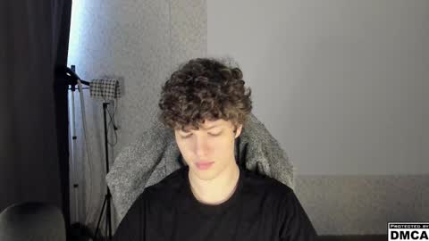 Snapshot of alex_mactavish chatting on November 2025 07:43:02 AM Alexander online show from November 2025 07:43:02 AM