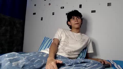 Snapshot of alex_mark_ chatting on May 2026 05:20:01 PM alex_mark_ online show from May 2026 05:20:01 PM