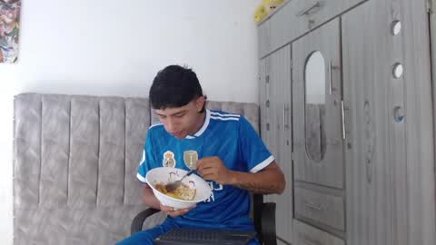 alex online show from March 2026 07:58:02 PM