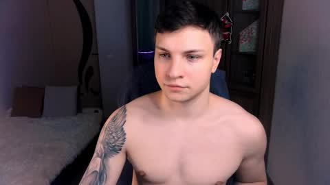 Snapshot of alex_milson chatting on December 2024 11:31:02 PM alex_milson online show from December 2024 11:31:02 PM