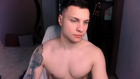 Snapshot of alex_milson chatting on December 2024 02:33:01 AM alex_milson online show from December 2024 02:33:01 AM