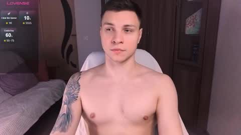 Snapshot of alex_milson chatting on February 2025 08:03:01 PM alex_milson online show from February 2025 08:03:01 PM