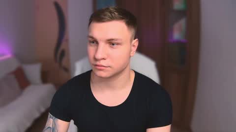 Snapshot of alex_milson chatting on March 2025 04:12:02 AM alex_milson online show from March 2025 04:12:02 AM