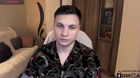 Snapshot of alex_milson chatting on November 2025 05:25:01 PM alex_milson online show from November 2025 05:25:01 PM