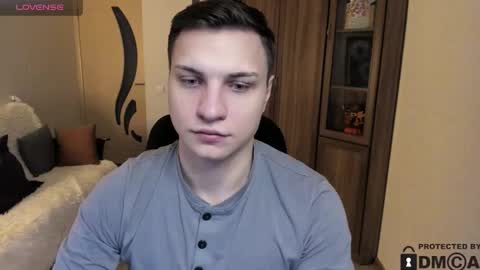 Snapshot of alex_milson chatting on November 2025 08:25:01 AM alex_milson online show from November 2025 08:25:01 AM