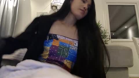 Nicha online show from January 2025 06:06:01 PM