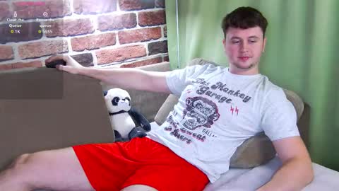 Alex online show from November 2025 07:53:01 AM