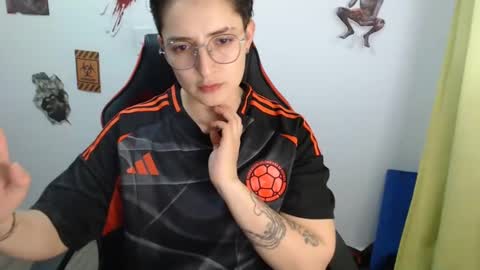 Snapshot of alex_parker07 chatting on December 2024 10:34:01 PM Alex Parker online show from December 2024 10:34:01 PM