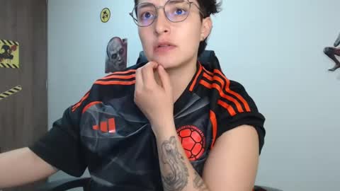 Snapshot of alex_parker07 chatting on December 2024 02:02:02 AM Alex Parker online show from December 2024 02:02:02 AM