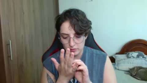 Snapshot of alex_parker07 chatting on January 2025 06:26:01 PM Alex Parker online show from January 2025 06:26:01 PM