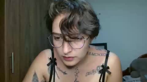 Snapshot of alex_parker07 chatting on January 2025 11:06:02 PM Alex Parker online show from January 2025 11:06:02 PM