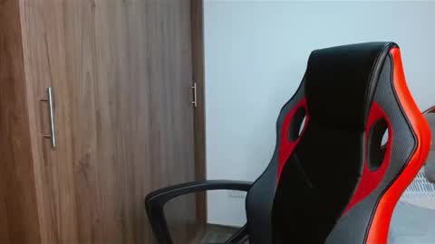 Snapshot of alex_parker07 chatting on January 2025 11:16:02 PM Alex Parker online show from January 2025 11:16:02 PM