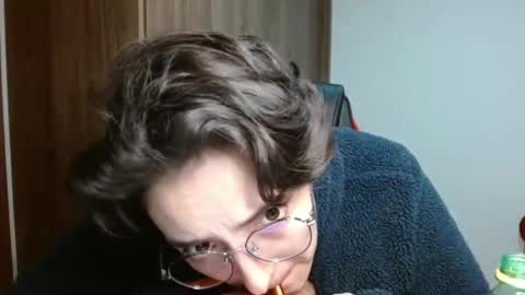 Snapshot of alex_parker07 chatting on January 2025 11:45:01 PM Alex Parker online show from January 2025 11:45:01 PM