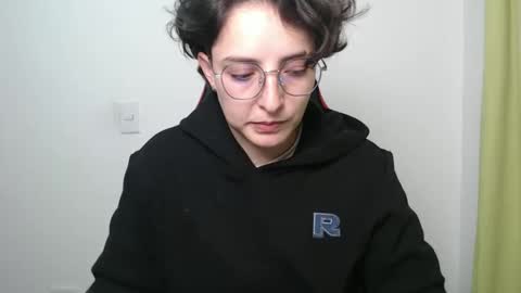 Snapshot of alex_parker07 chatting on February 2025 01:03:01 AM Alex Parker online show from February 2025 01:03:01 AM