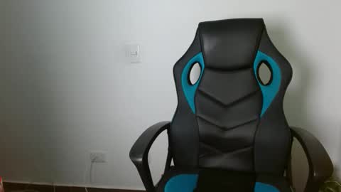 Snapshot of alex_parker07 chatting on March 2025 01:37:01 AM Alex Parker online show from March 2025 01:37:01 AM