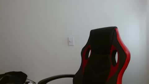 Snapshot of alex_parker07 chatting on September 2025 07:24:02 PM Alex Parker online show from September 2025 07:24:02 PM