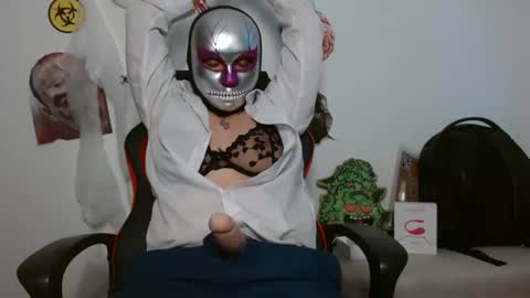 Snapshot of alex_parker07 chatting on October 2025 10:22:02 PM Alex Parker online show from October 2025 10:22:02 PM