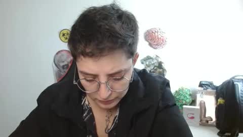 Snapshot of alex_parker07 chatting on November 2025 06:56:02 PM Alex Parker online show from November 2025 06:56:02 PM