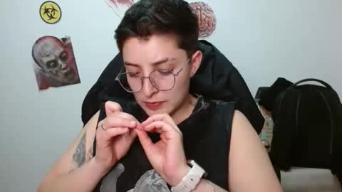 Snapshot of alex_parker07 chatting on December 2025 12:51:01 AM Alex Parker online show from December 2025 12:51:01 AM