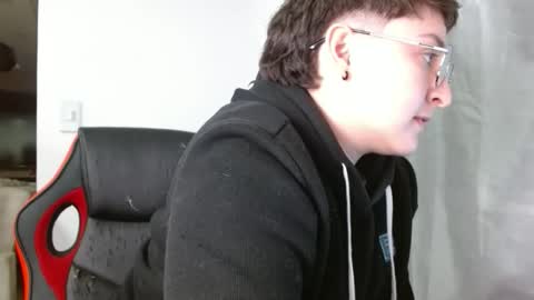 Snapshot of alex_parker07 chatting on May 2026 02:31:02 AM Alex Parker online show from May 2026 02:31:02 AM