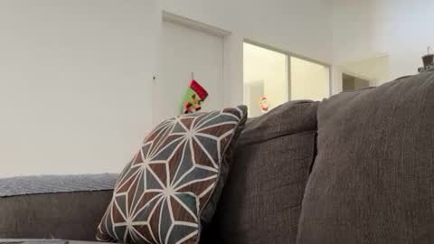 Alex online show from November 2025 06:46:02 PM