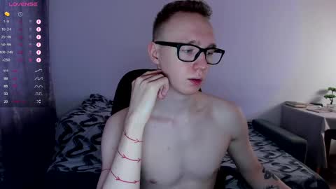 Snapshot of alex_silent chatting on March 2025 12:32:02 PM alex_silent online show from March 2025 12:32:02 PM