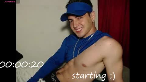Snapshot of alex_smith0 chatting on March 2025 01:31:02 AM     online show from March 2025 01:31:02 AM