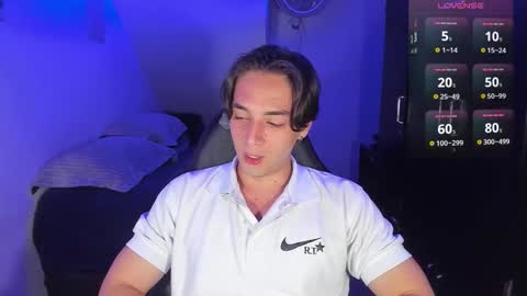 Snapshot of alex_smith0 chatting on September 2025 02:11:02 AM     online show from September 2025 02:11:02 AM