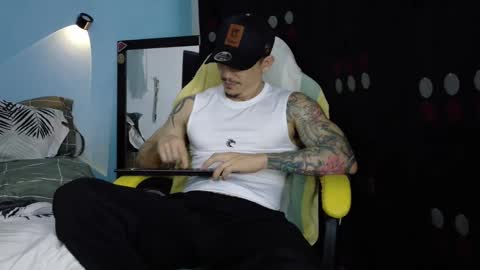 alex_sthorm online show from April 2026 03:56:01 AM