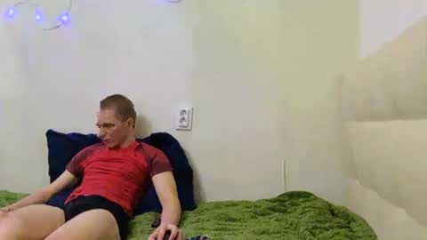 Snapshot of alex_tempest chatting on December 2025 08:05:01 PM alex_tempest online show from December 2025 08:05:01 PM