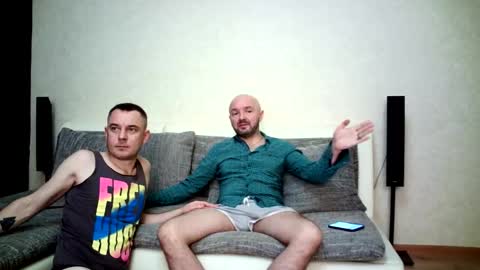 Alex and Tobey online show from November 2025 03:30:02 AM