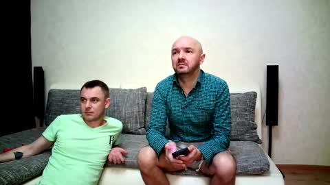 Snapshot of alex_tobey chatting on November 2025 03:39:01 AM Alex and Tobey online show from November 2025 03:39:01 AM