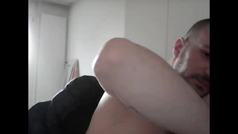 Snapshot of alex_vlad chatting on February 2026 04:40:01 PM Alexandru online show from February 2026 04:40:01 PM