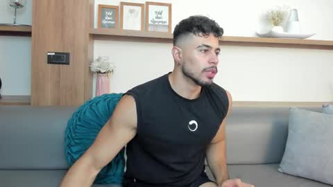 alex_wolf05 online show from February 2026 05:20:01 PM