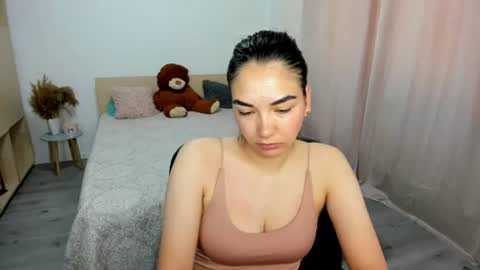 Snapshot of alexa_dolly chatting on July 2026 08:22:01 AM Alexa online show from July 2026 08:22:01 AM