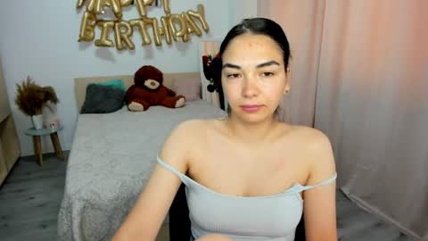Snapshot of alexa_dolly chatting on July 2026 08:01:02 AM Alexa online show from July 2026 08:01:02 AM