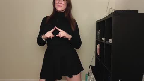 dont be afraid to click social media link its  working  just click on that  online show from December 2024 02:33:02 AM