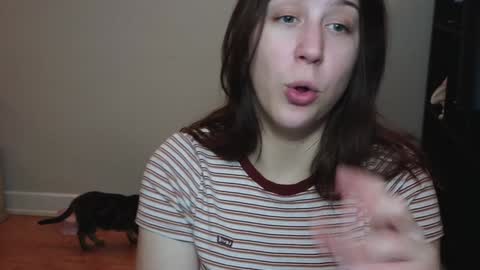 dont be afraid to click social media link its  working  just click on that  online show from January 2025 01:16:02 AM