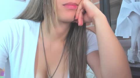 Snapshot of alexa_latina chatting on March 2025 07:32:01 PM alexa latina online show from March 2025 07:32:01 PM