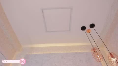 Alexa Millers online show from April 2026 04:17:01 AM